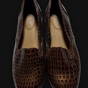 Comfortview Women's Brown Loafers